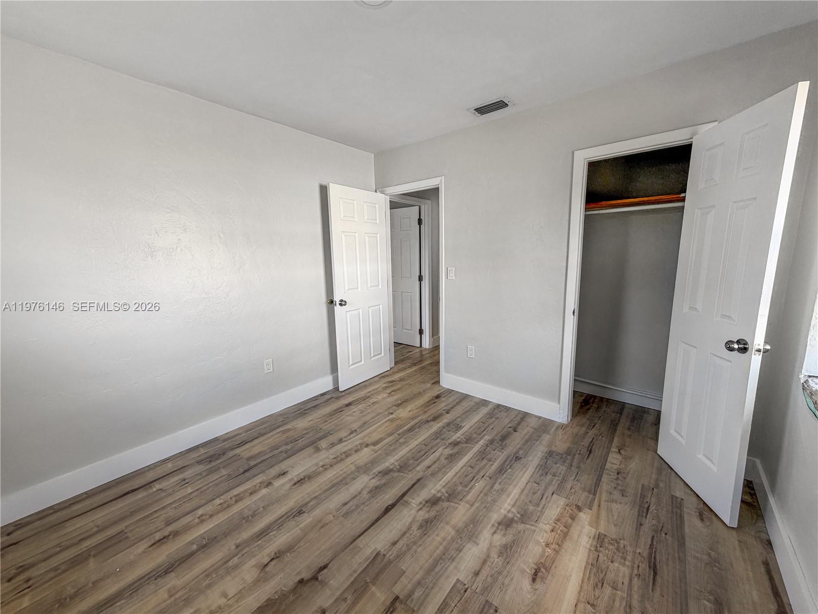 TROPICAL ESTATES 1ST ADDN - Residential Lease