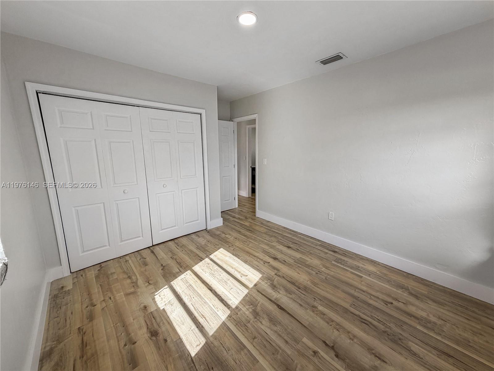 TROPICAL ESTATES 1ST ADDN - Residential Lease