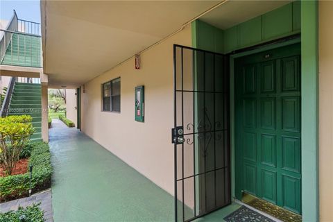 10525 SW 112th Ave 117 Miami FL 33176