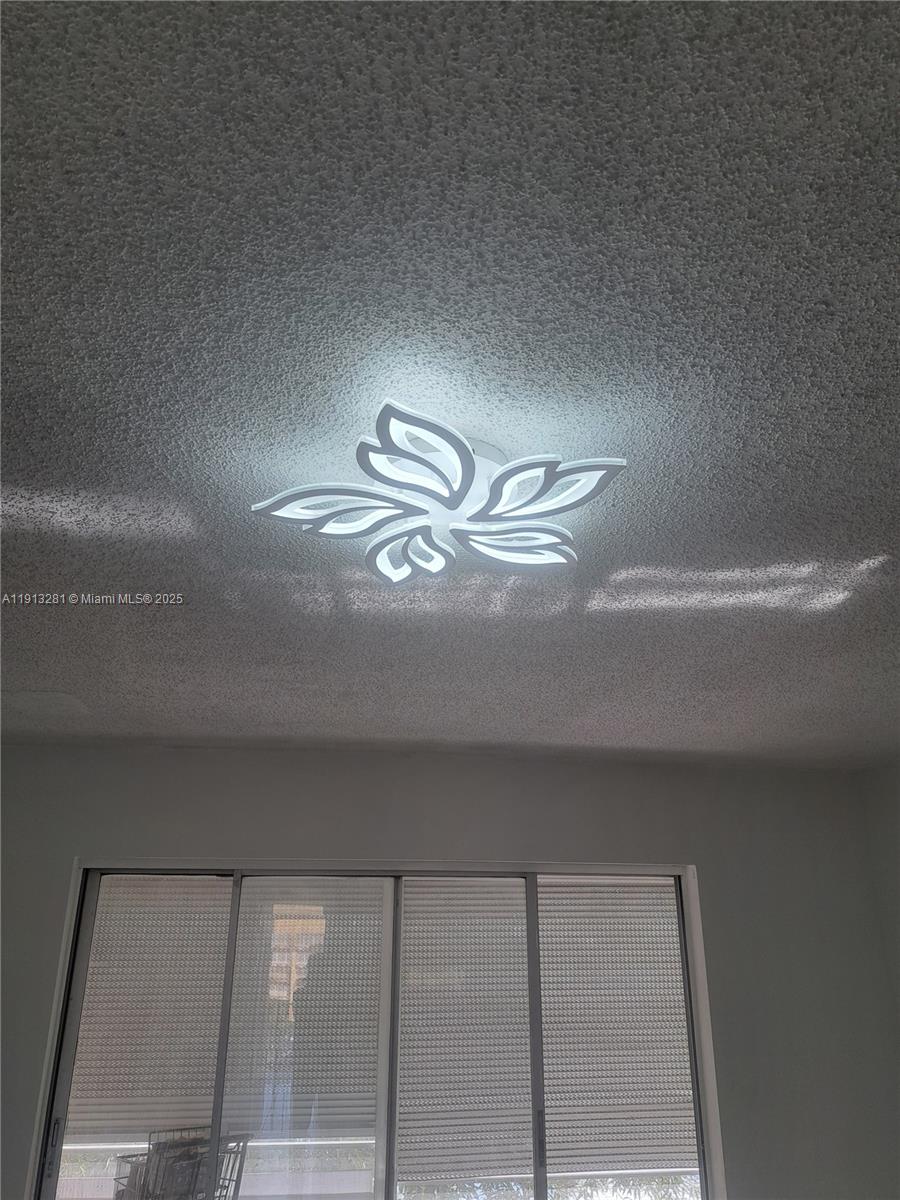 SUNRISE LAKES 38 CONDO - Residential Lease