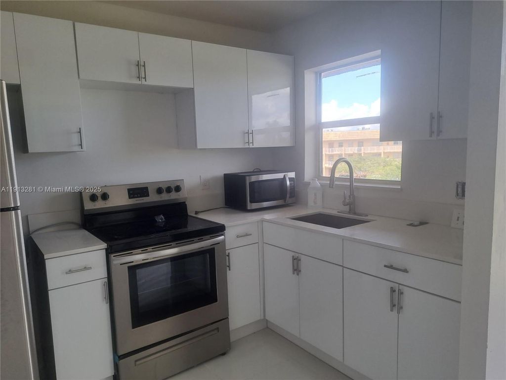 Photo of 8225 Sunrise Lakes Blvd #309, Sunrise, FL 33322 (MLS # A11913281)