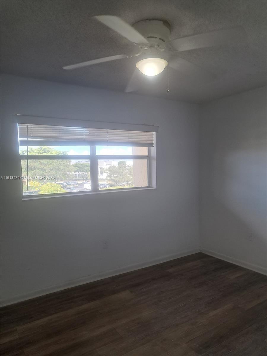 SUNRISE LAKES 38 CONDO - Residential Lease