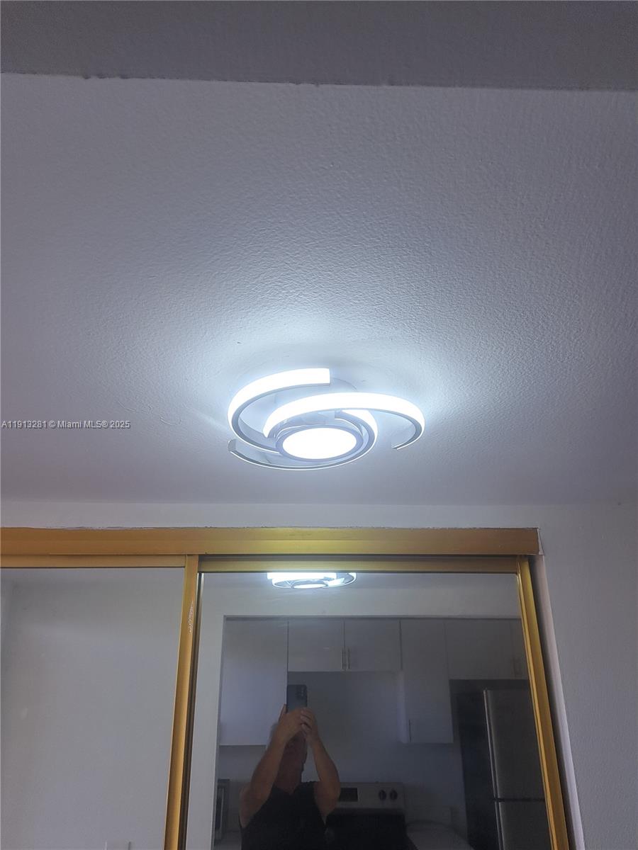 SUNRISE LAKES 38 CONDO - Residential Lease