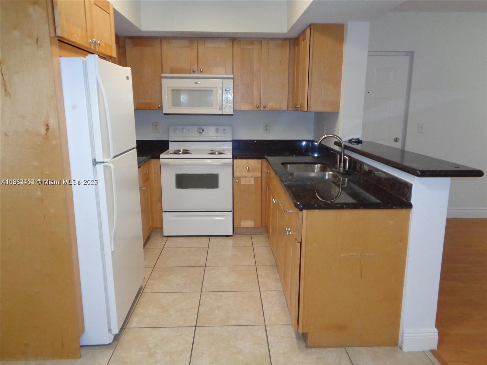 CLUB CARIBE CONDO - Residential