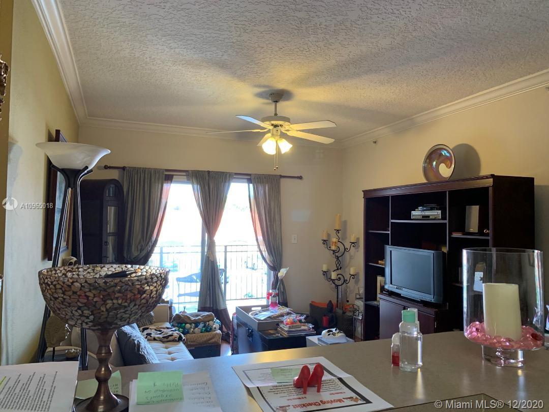 THE MARQUESA - Residential Lease