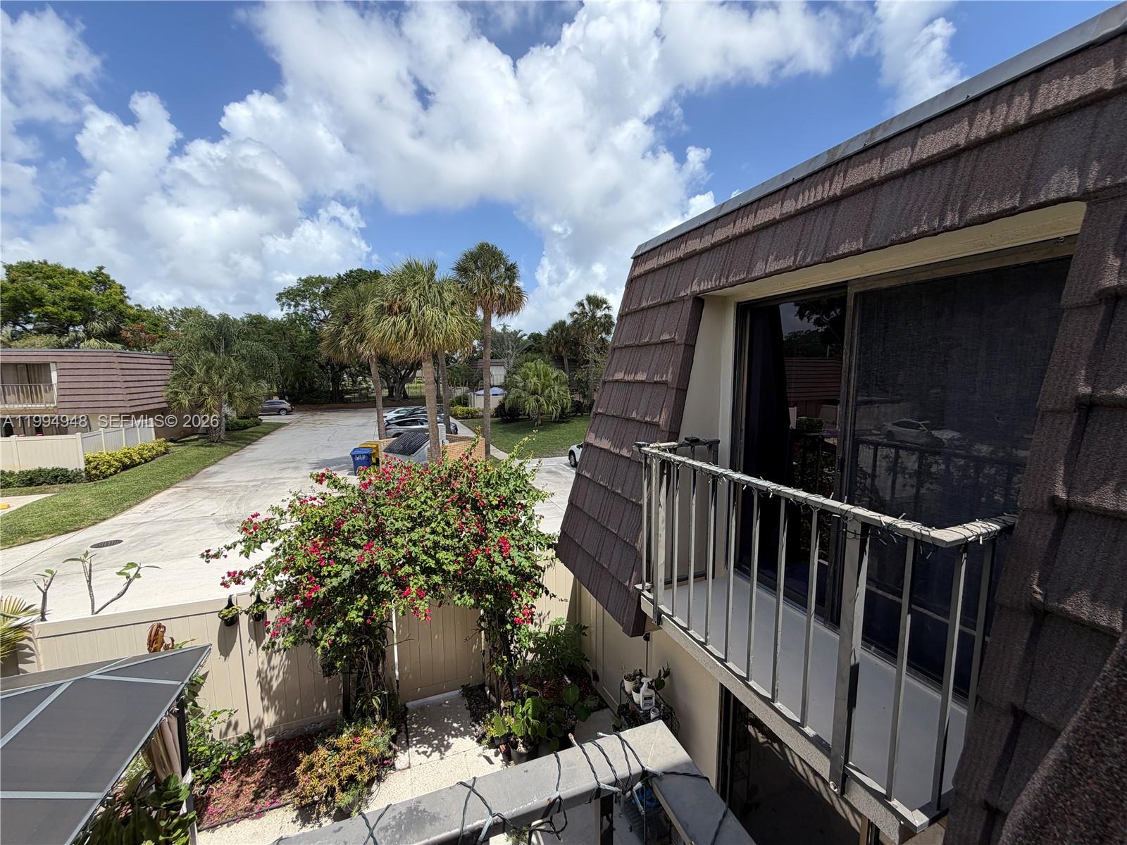 HERITAGE VILLAGE OF P B L - Residential