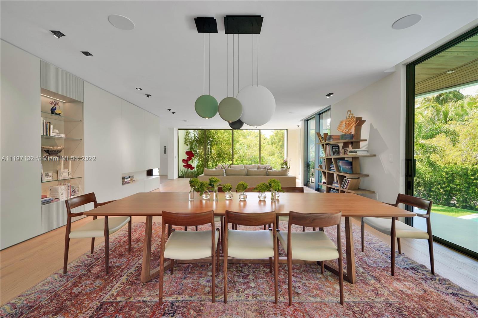 TROPICAL ISLE HOMES SUB 1 - Residential