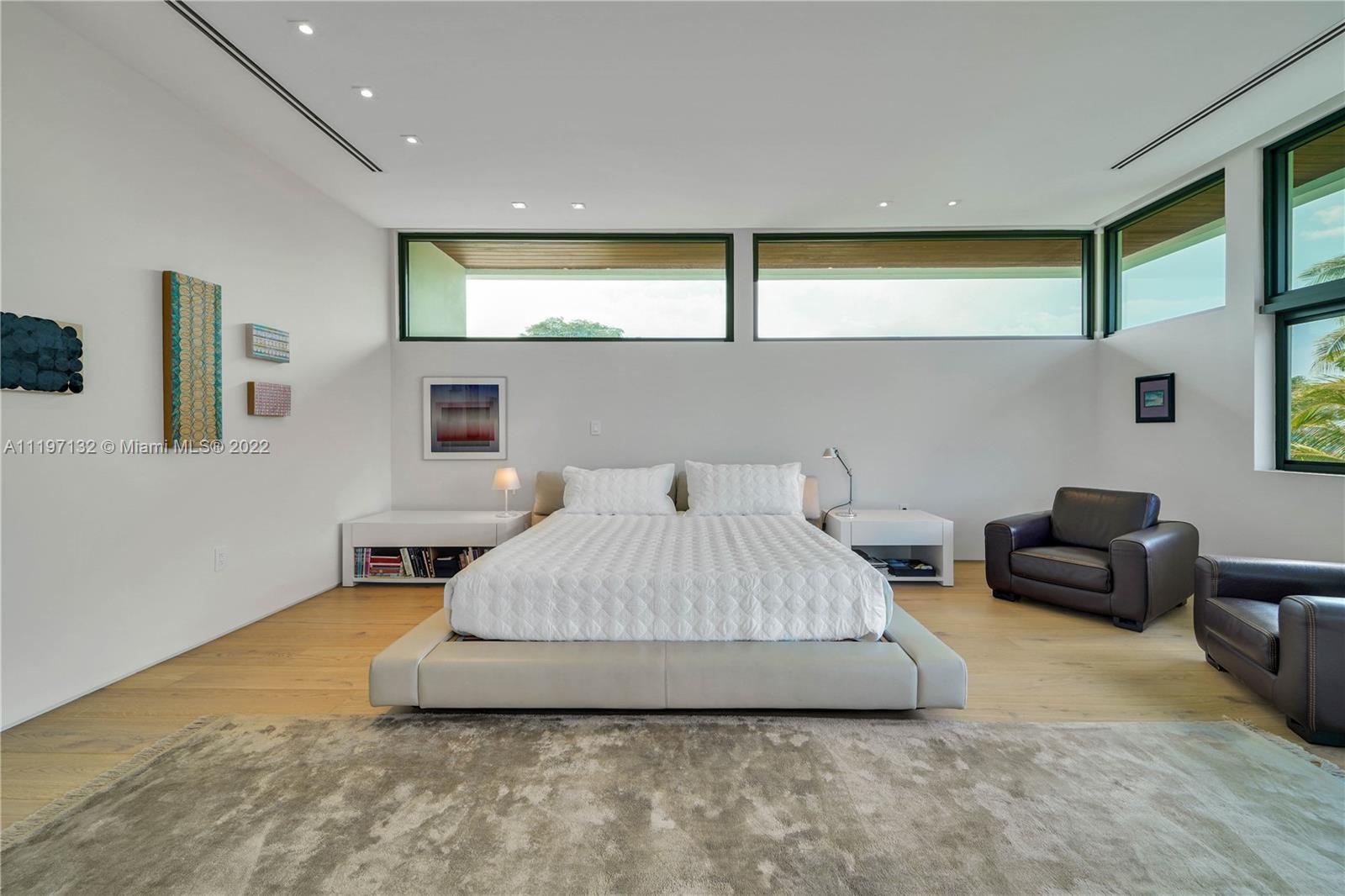 TROPICAL ISLE HOMES SUB 1 - Residential