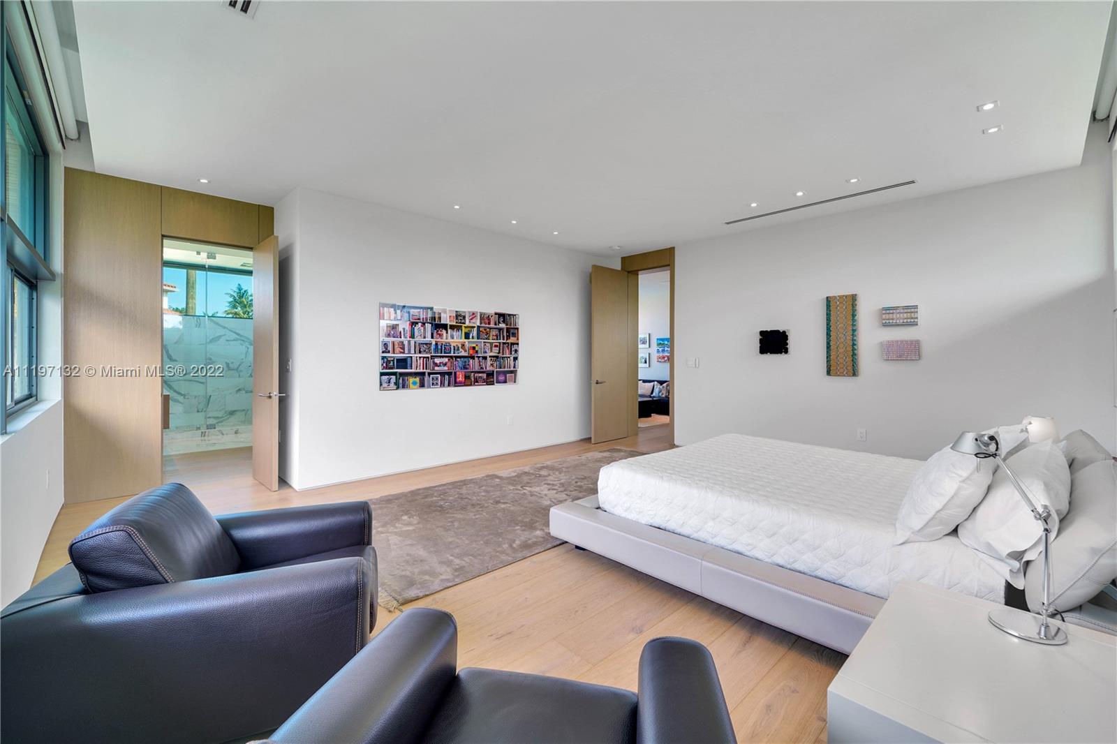 TROPICAL ISLE HOMES SUB 1 - Residential