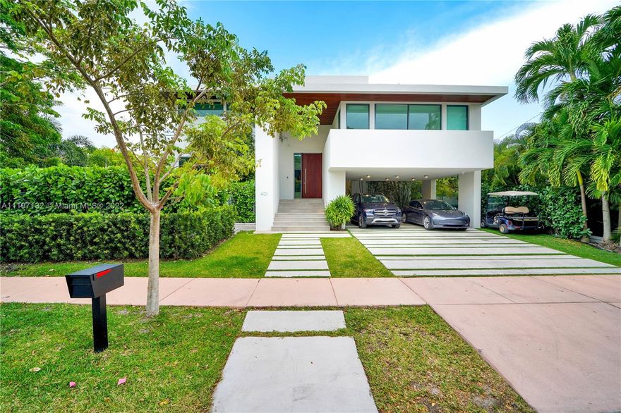 2021 construction, modern home located in the heart of Key Biscayne. Enjoy 6 bedrooms and 6 1/2 baths spread over 4,464 SF of Living Area. Terrazzo Floors & Engineer wood, Ernesto Meda Kitchen, Casa Bath & Aran closets, marble and hans grohe  bathroom faucets,   top of the line appliance Subzero, Gaggenau, Miele and Wolf outdoor barbecue.