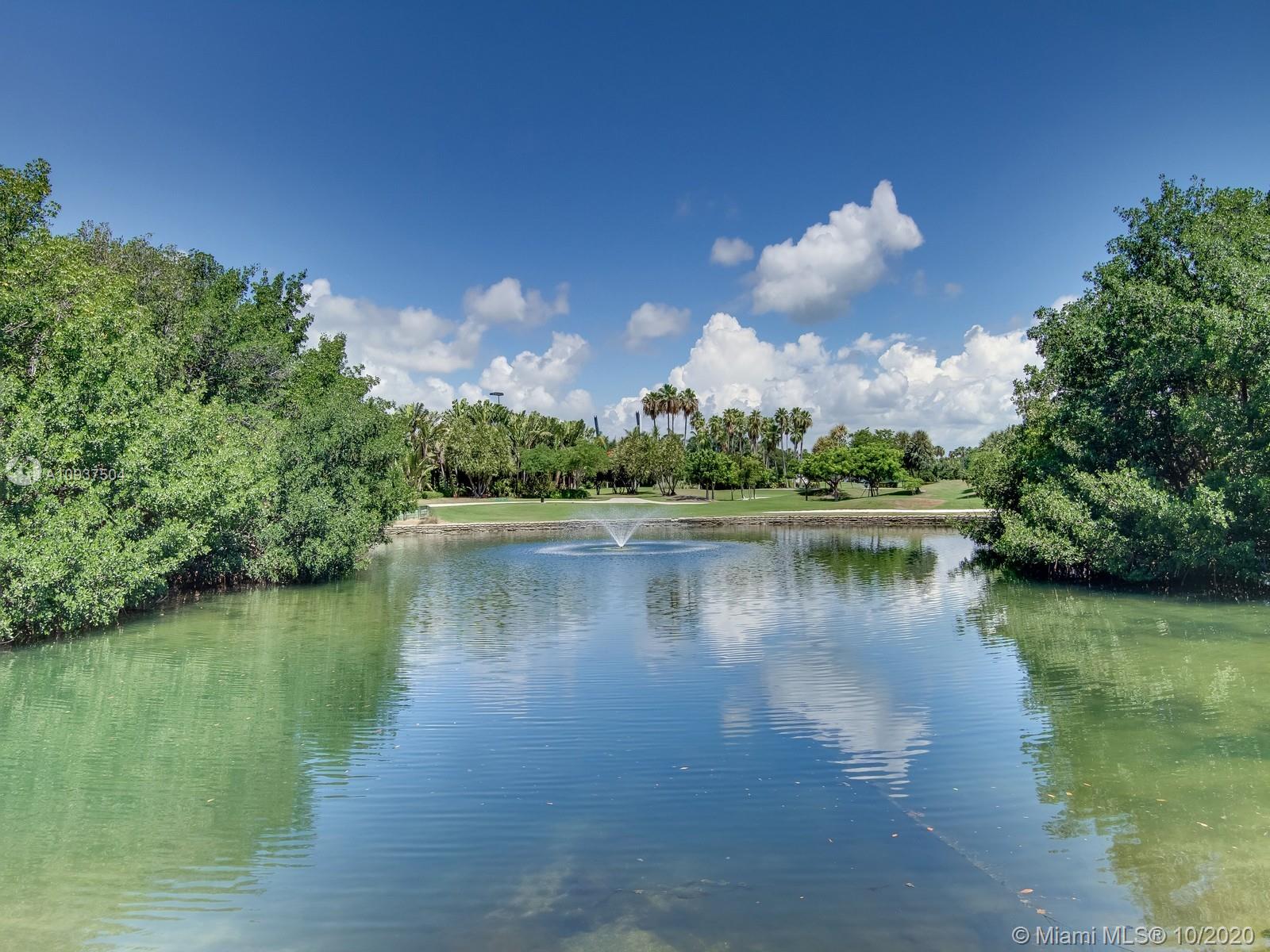 OCEANSIDE @ FISHER ISL CO - Residential