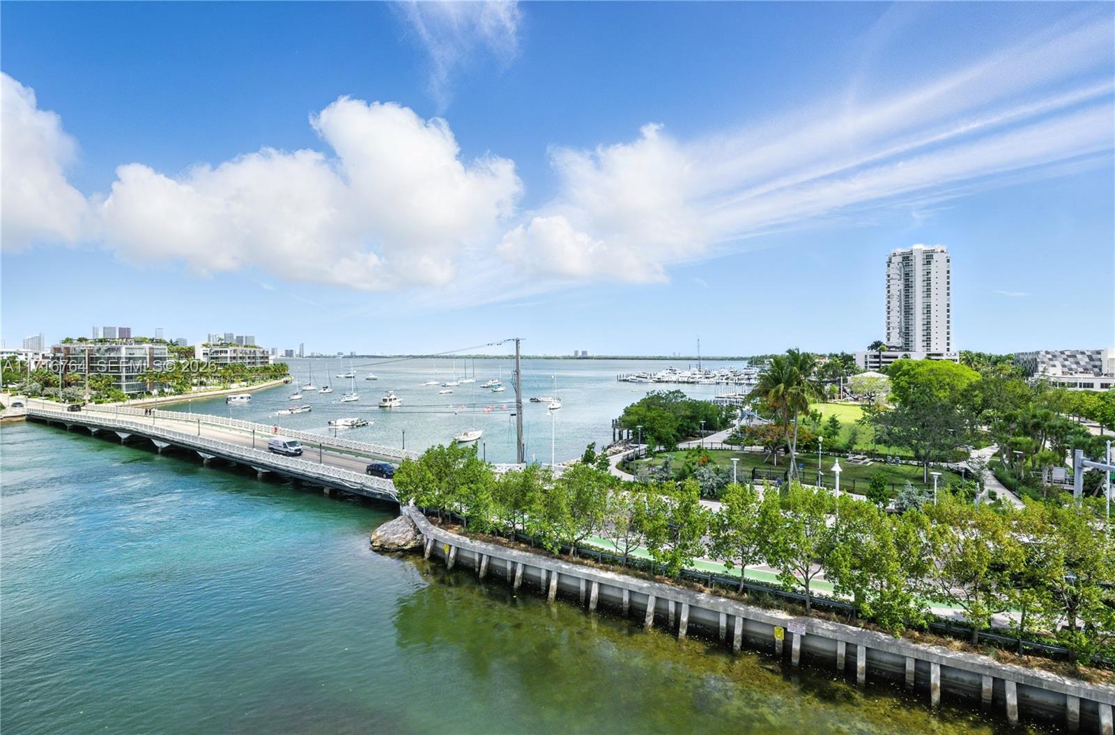 BONNE VIE CONDO - Residential