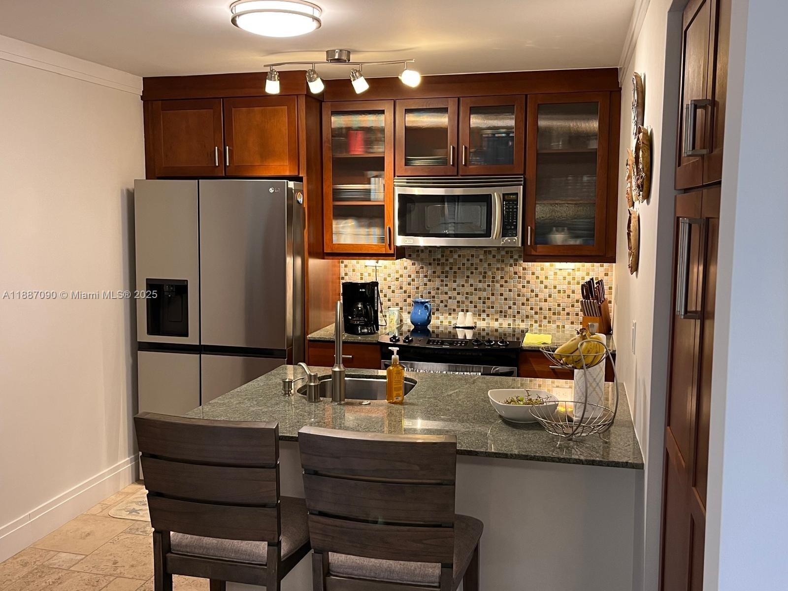 ALLINGTON TOWERS NORTH CO - Residential