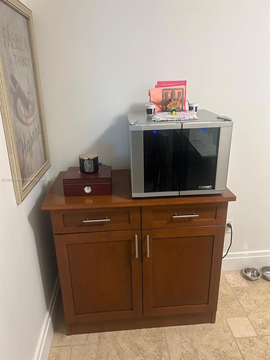 ALLINGTON TOWERS NORTH CO - Residential