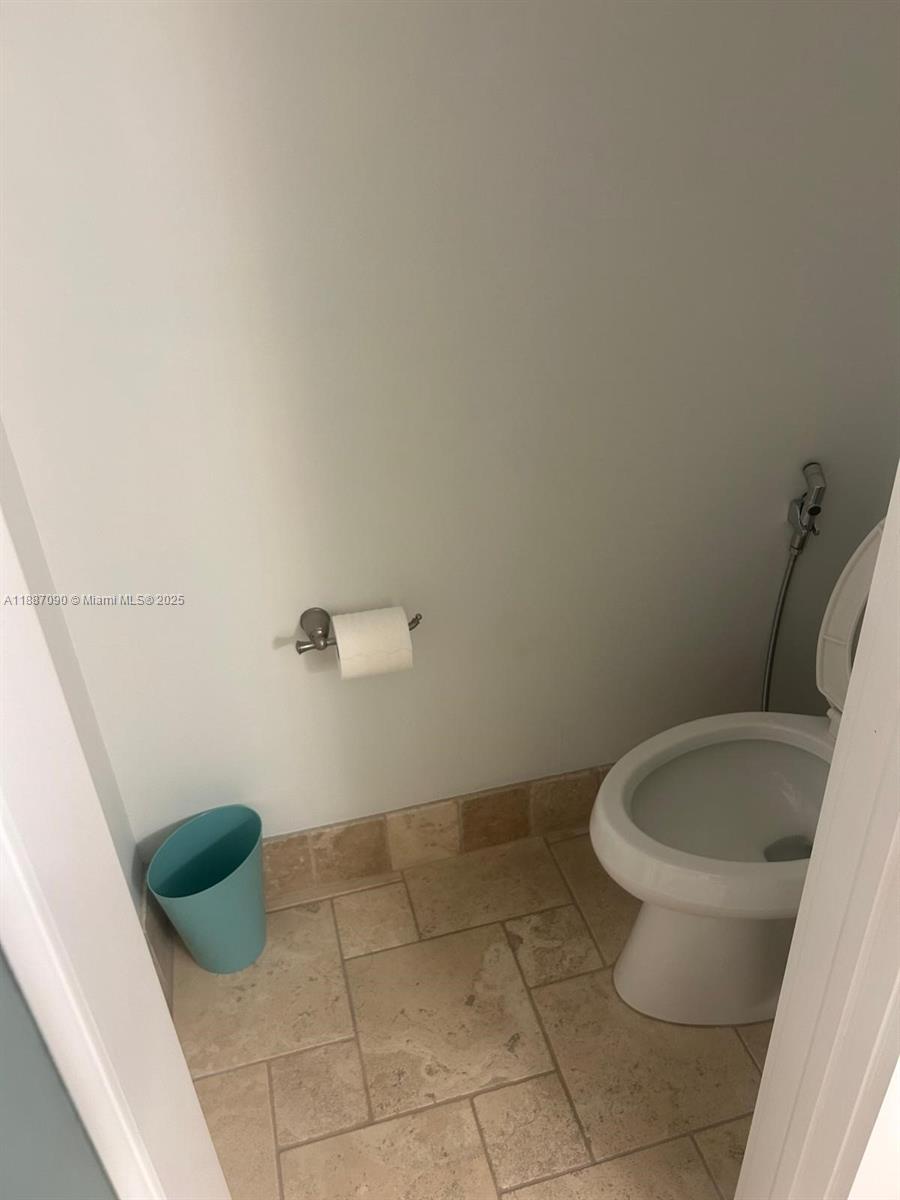 ALLINGTON TOWERS NORTH CO - Residential