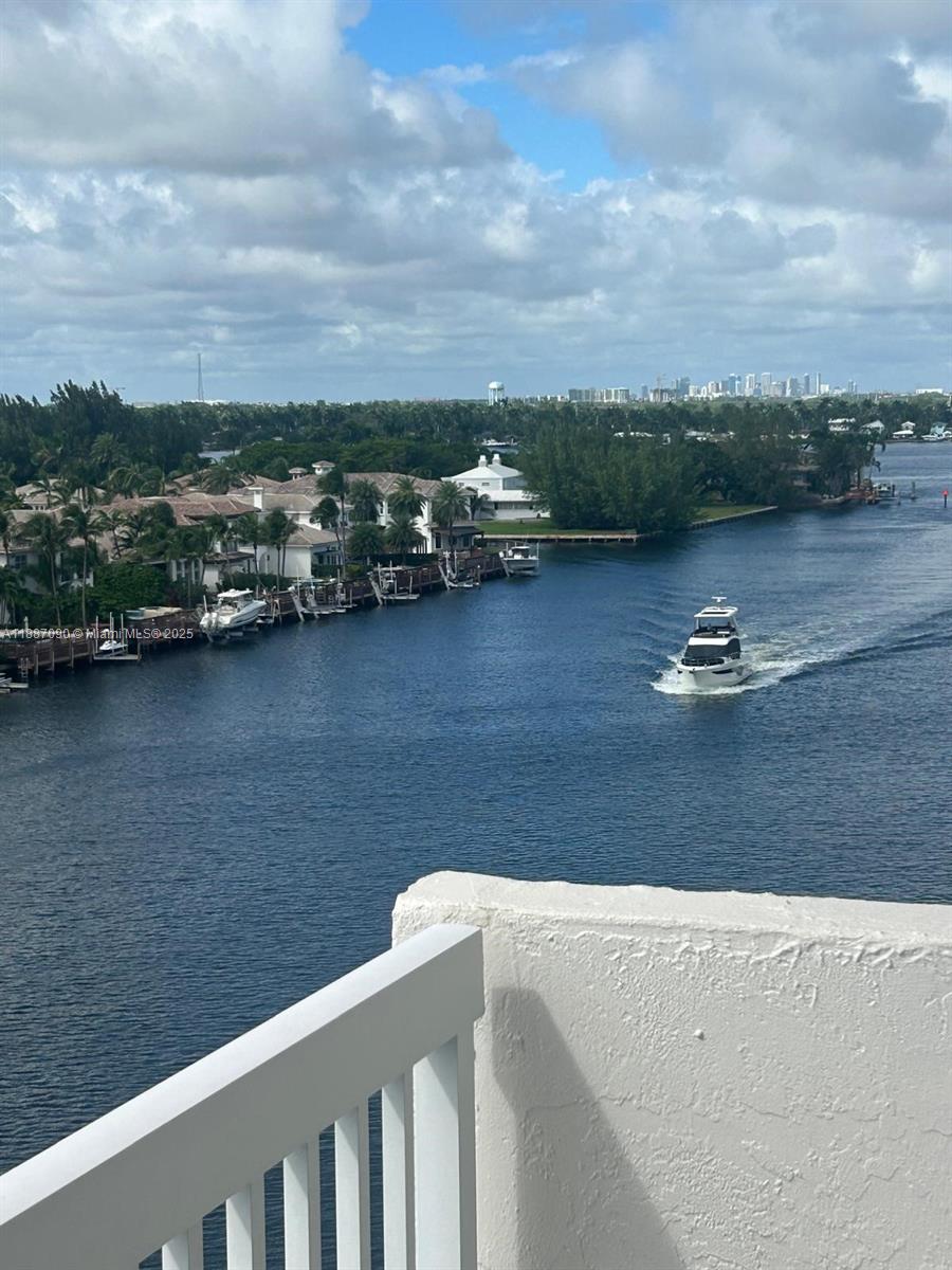 ALLINGTON TOWERS NORTH CO - Residential