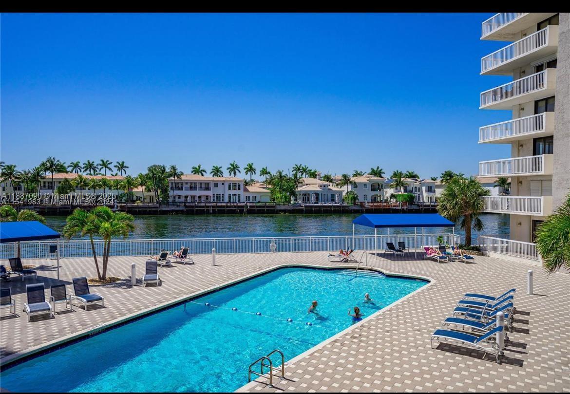 ALLINGTON TOWERS NORTH CO - Residential