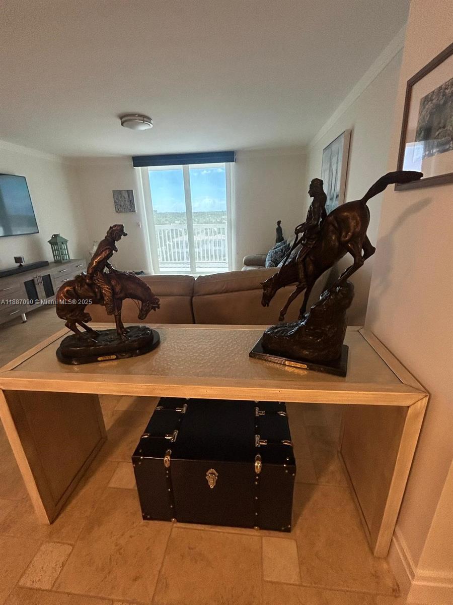 ALLINGTON TOWERS NORTH CO - Residential