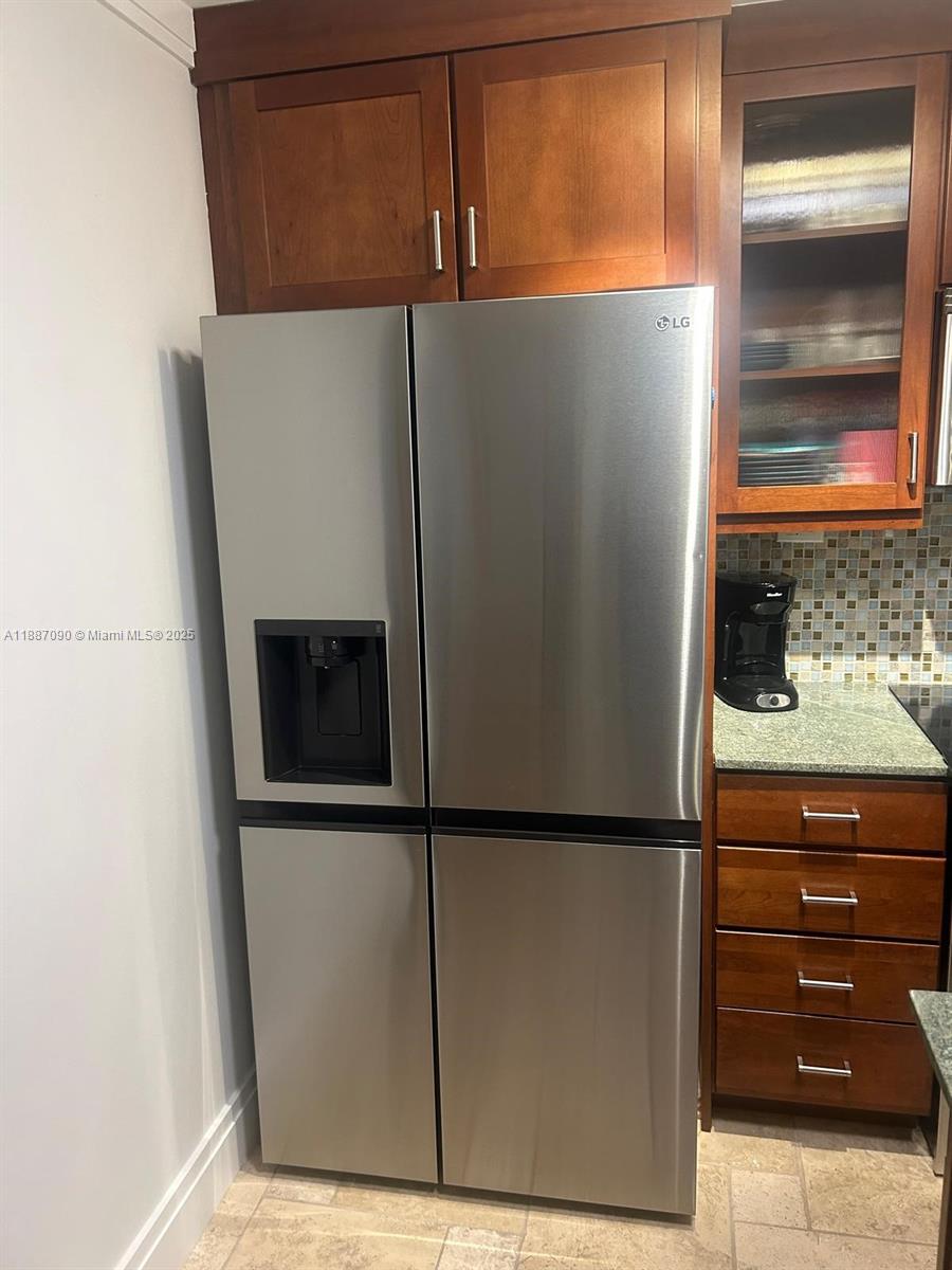 ALLINGTON TOWERS NORTH CO - Residential