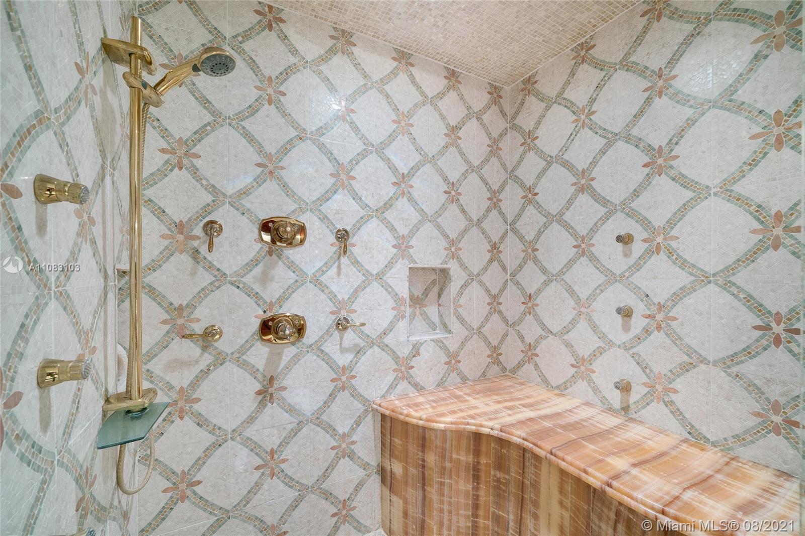 OCEANSIDE @ FISHER ISL CO - Residential