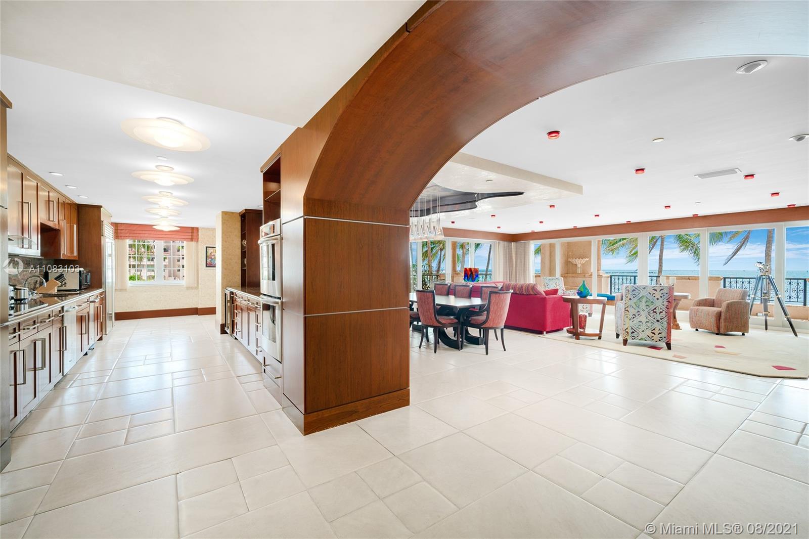 OCEANSIDE @ FISHER ISL CO - Residential