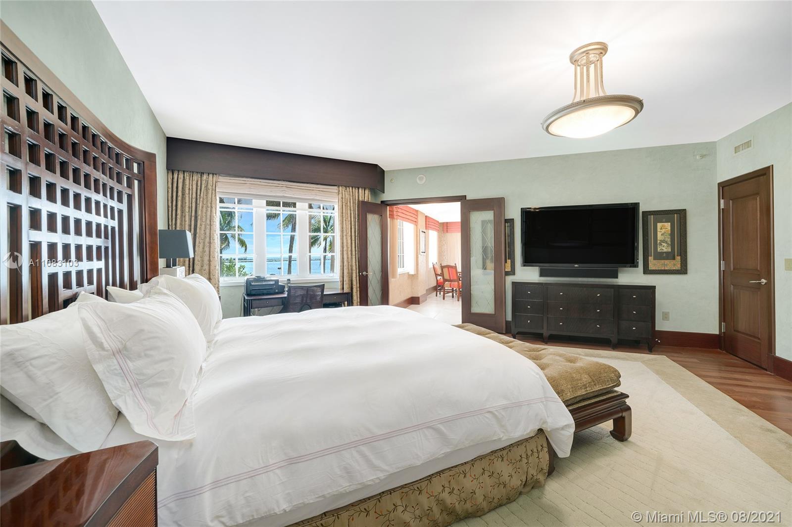 OCEANSIDE @ FISHER ISL CO - Residential