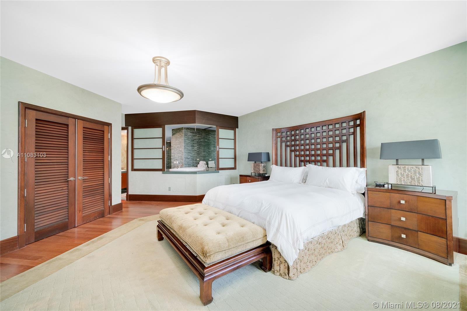 OCEANSIDE @ FISHER ISL CO - Residential