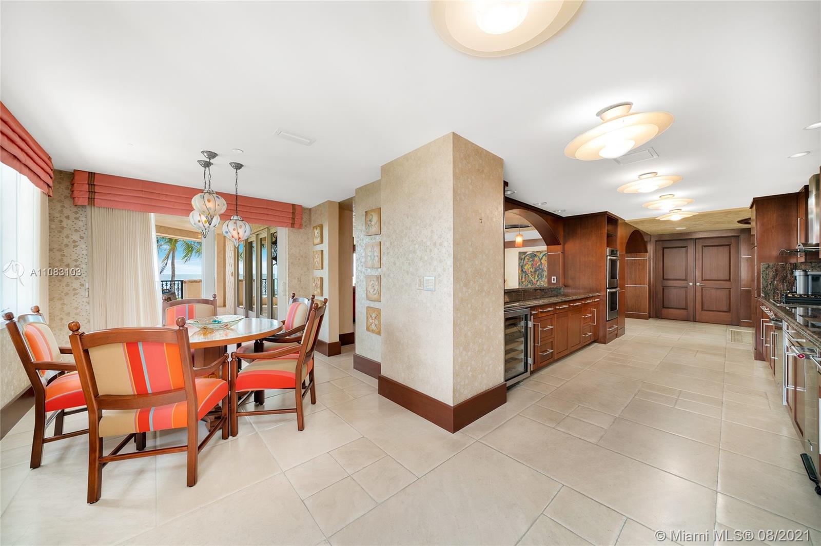 OCEANSIDE @ FISHER ISL CO - Residential