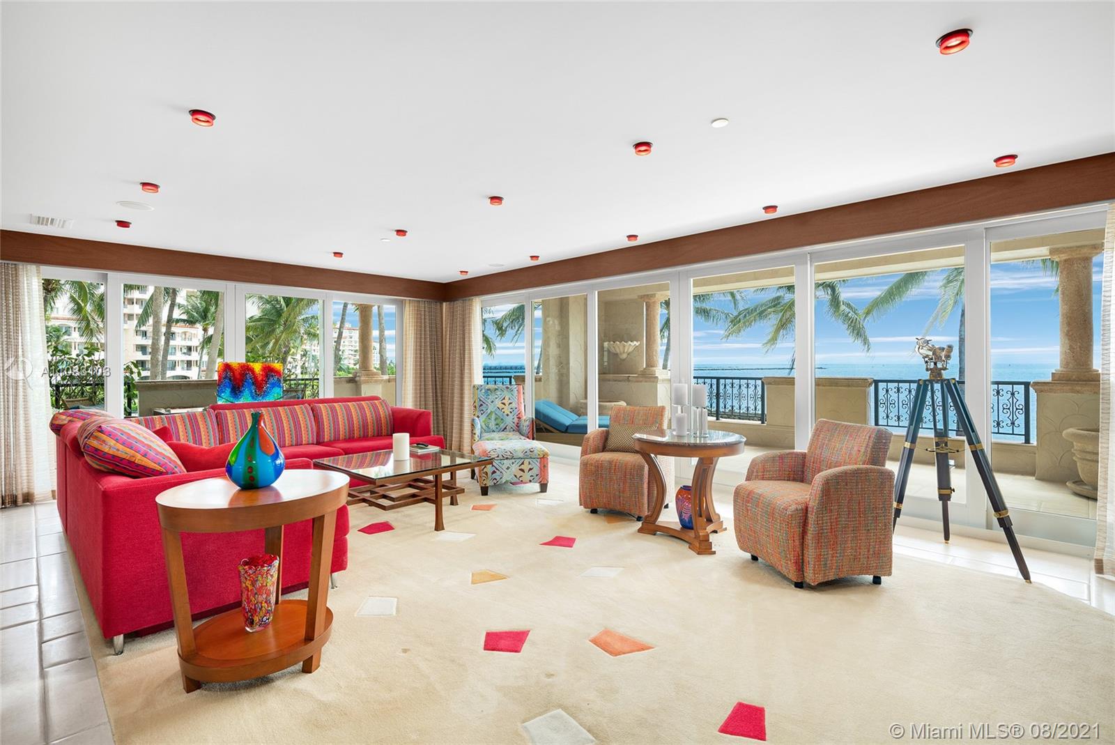 OCEANSIDE @ FISHER ISL CO - Residential