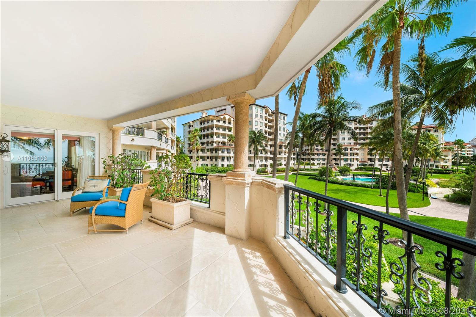 OCEANSIDE @ FISHER ISL CO - Residential