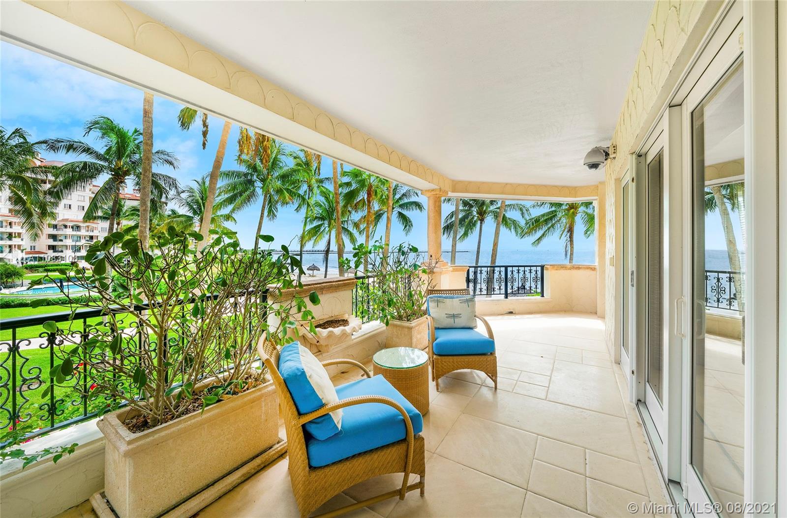 OCEANSIDE @ FISHER ISL CO - Residential