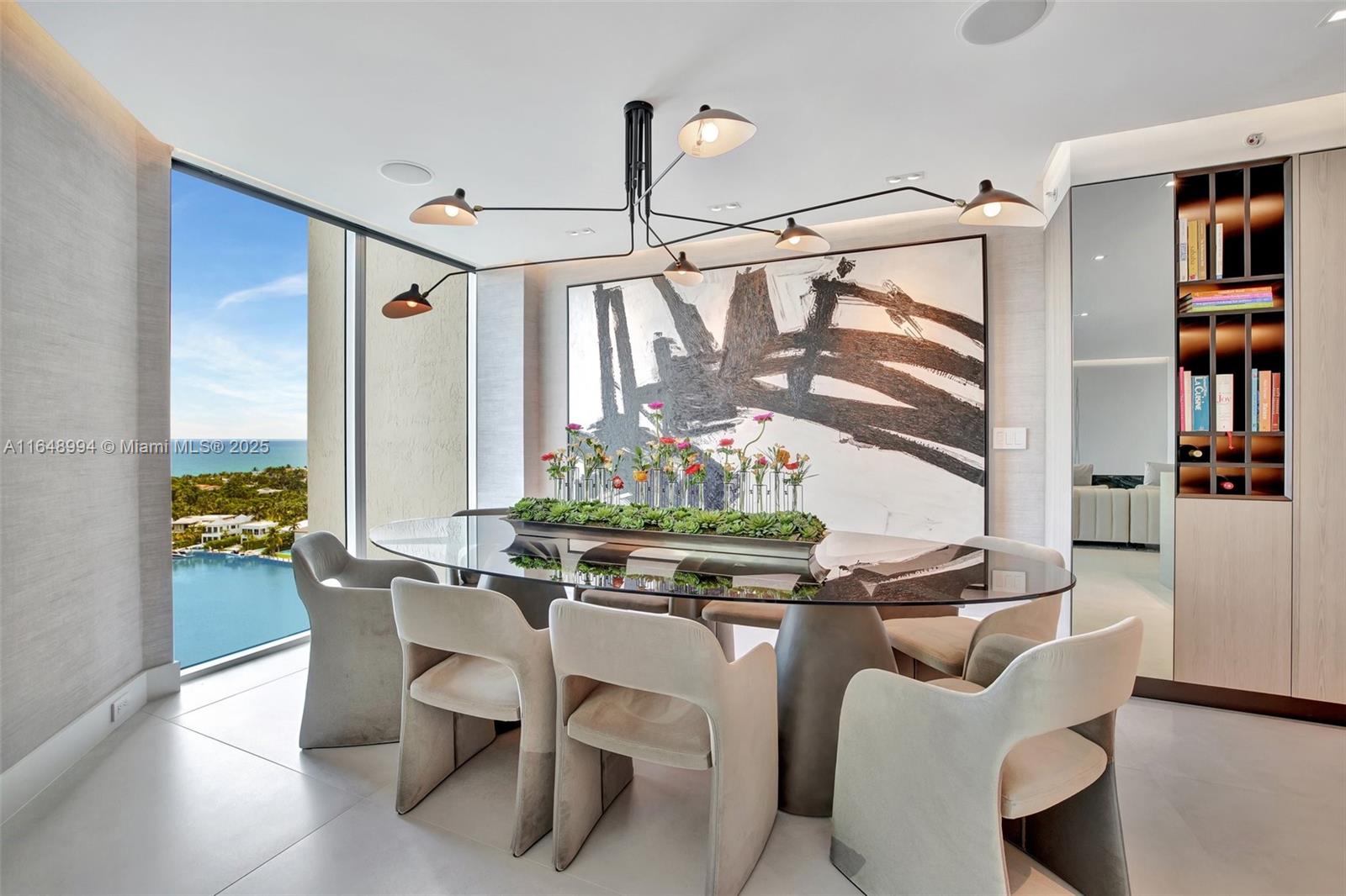 HAMPTONS SOUTH CONDO - Residential