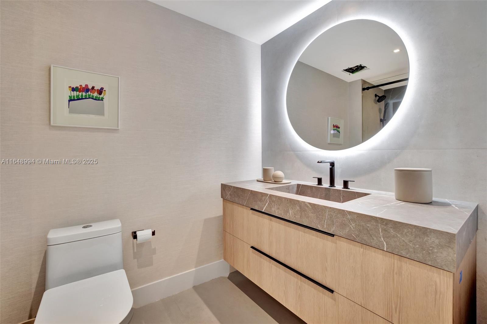 HAMPTONS SOUTH CONDO - Residential