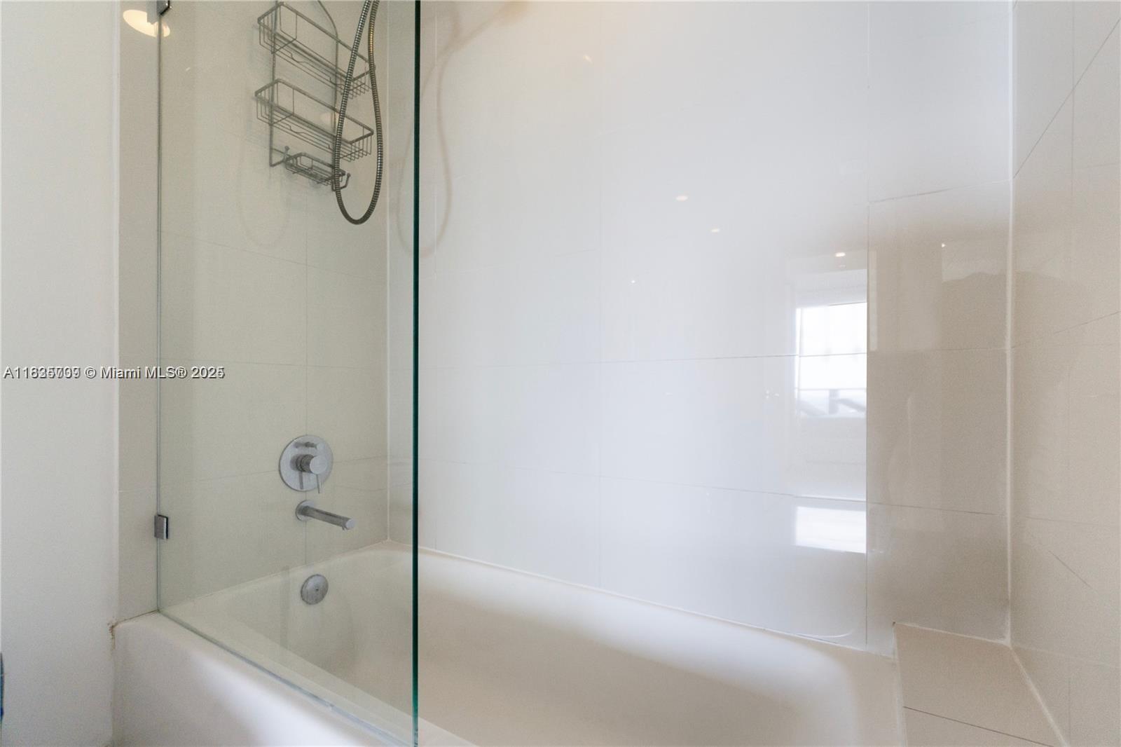 3401 MIDTOWN CONDO - Residential