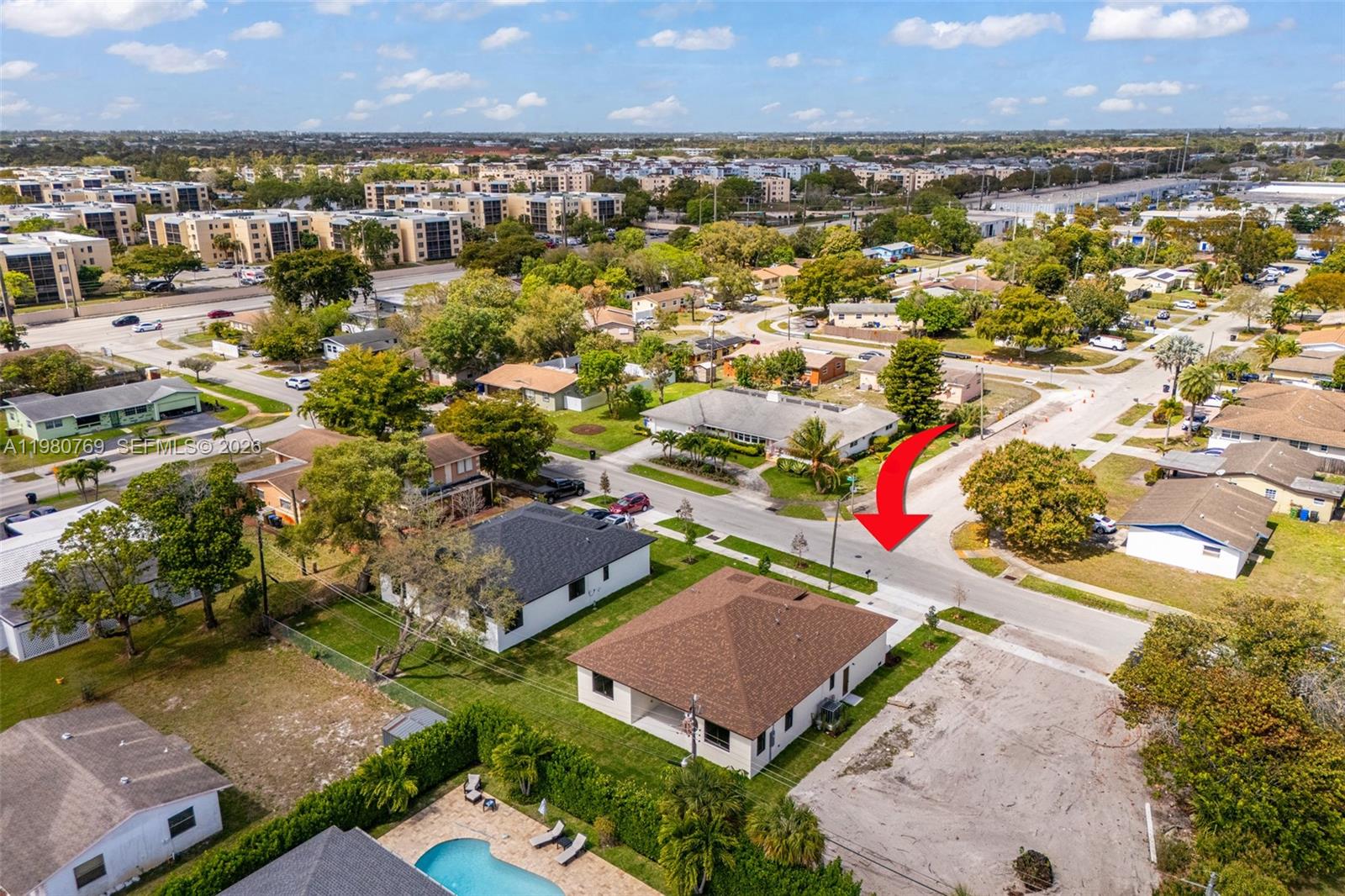 GOLDEN RIDGE - Residential