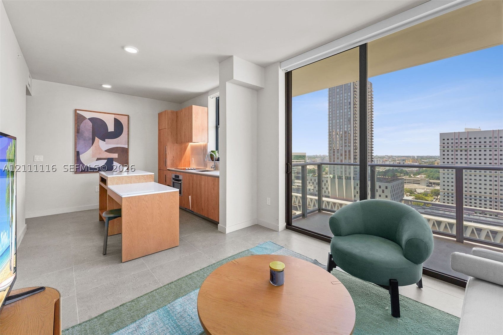 11 NE 6th St 2214