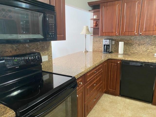 MAISON GRANDE CONDO - Residential Lease