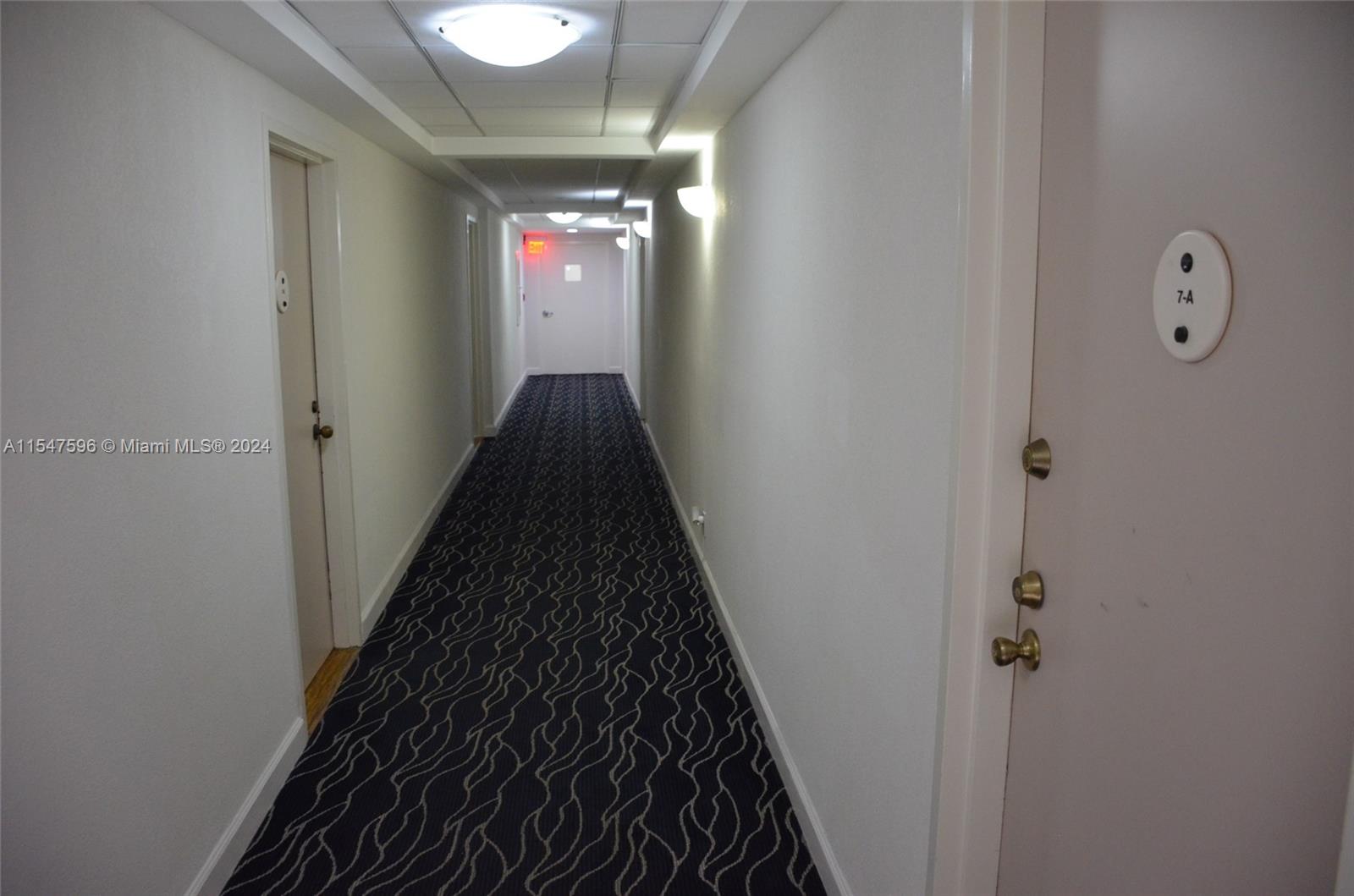BRICKELL HARBOUR CONDO - Residential