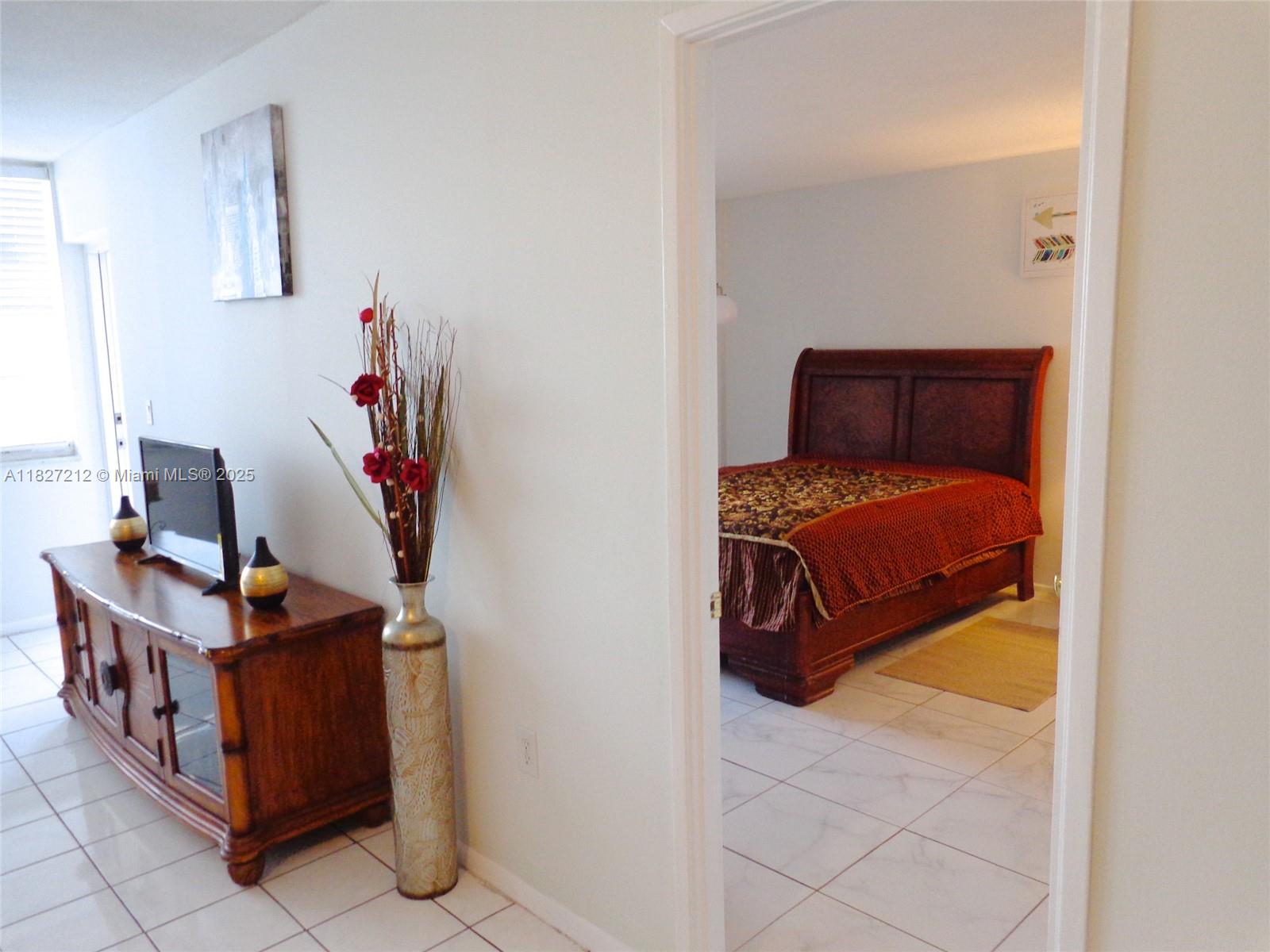 BUCKLEY TOWERS CONDO - EA - Residential