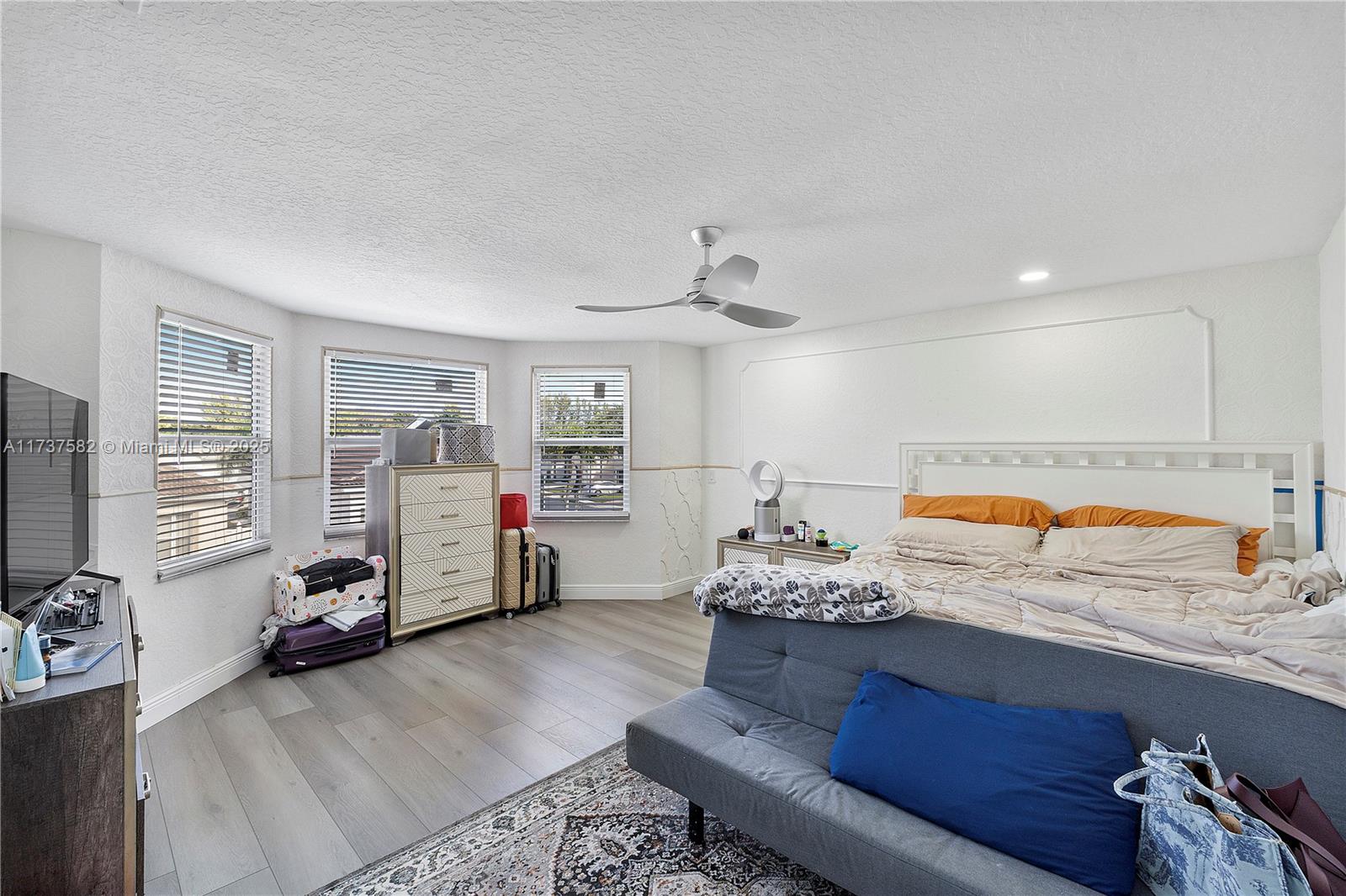 Juniper Glen - Residential