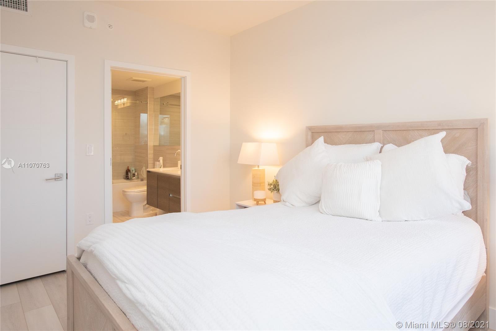 MERRICK MANOR CONDO - Residential