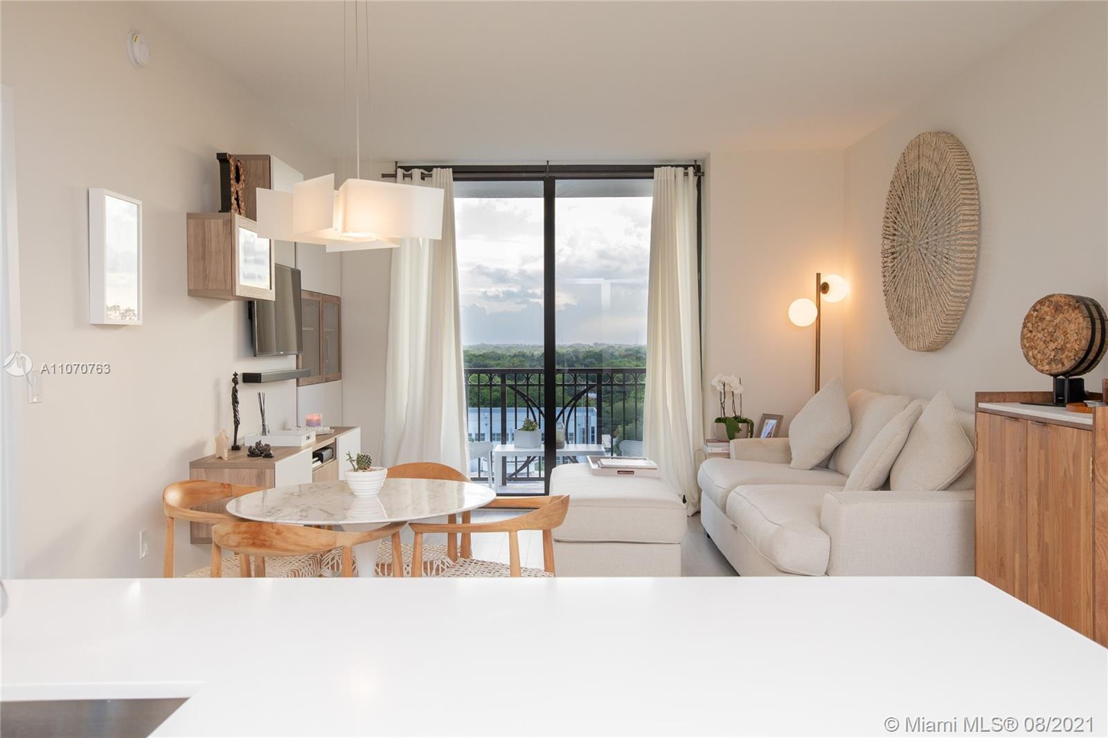 MERRICK MANOR CONDO - Residential