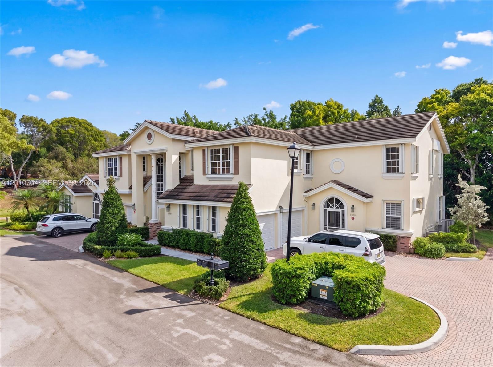 STEEPLECHASE AT EAGLE TRA - Residential