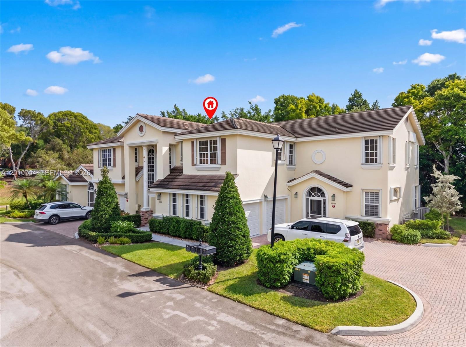STEEPLECHASE AT EAGLE TRA - Residential