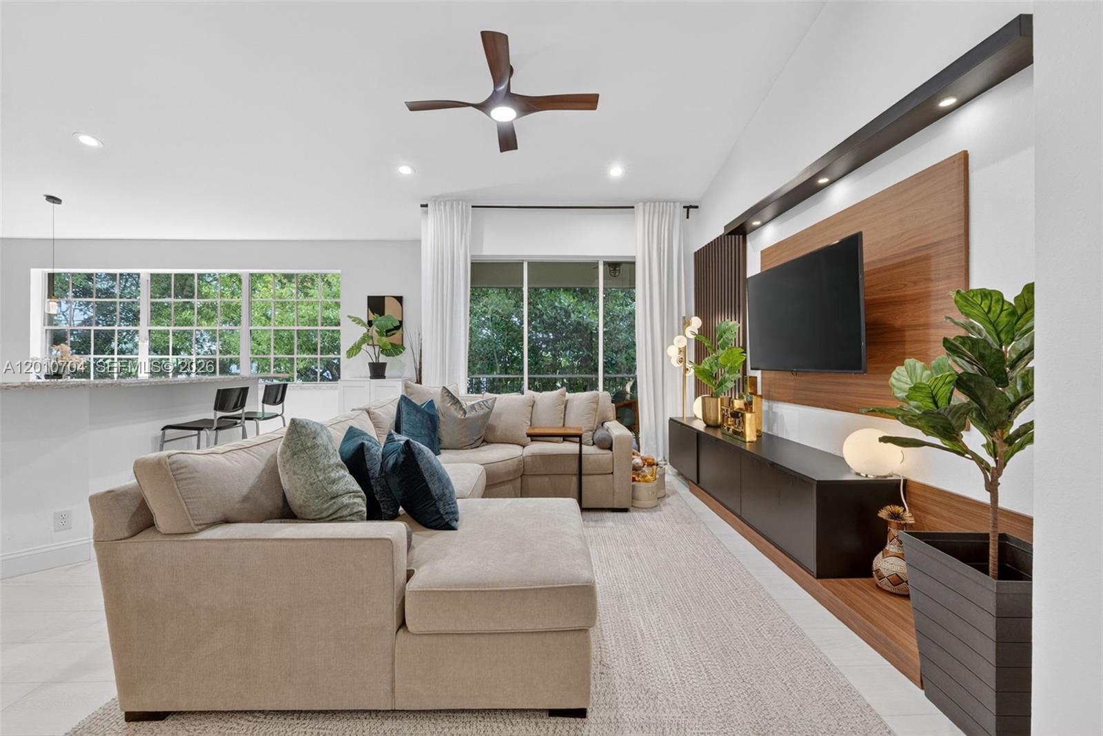 STEEPLECHASE AT EAGLE TRA - Residential