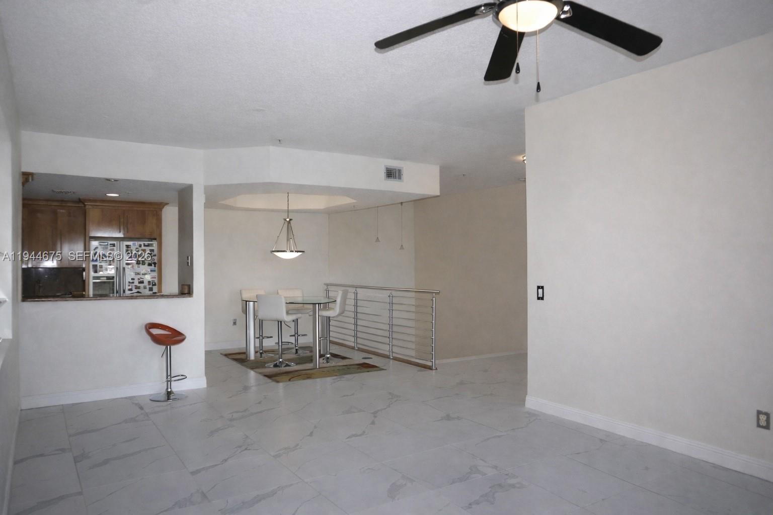 THE COURTS AT DORAL ISLES - Residential