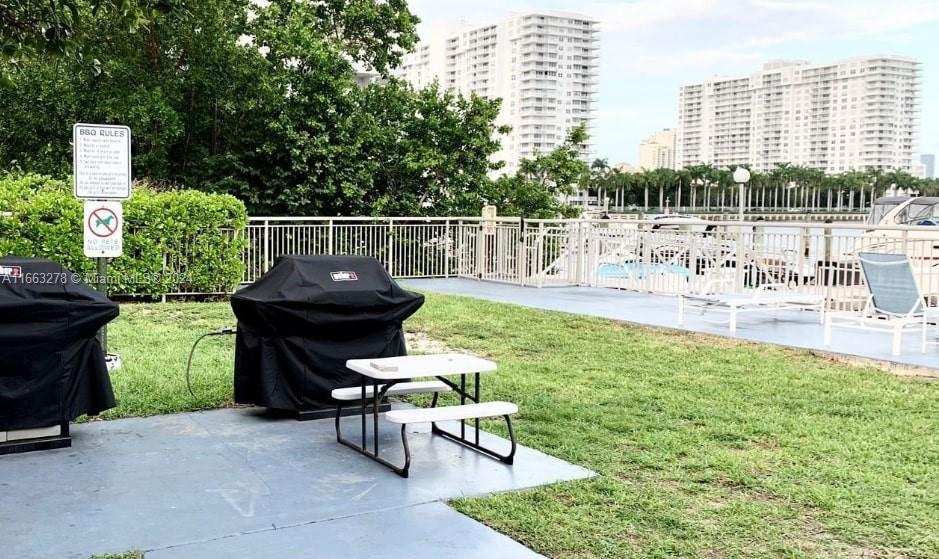 DEL PRADO MARINA - Residential