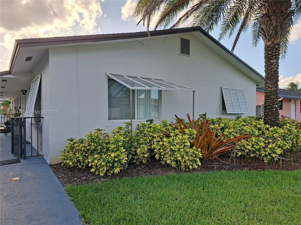 Photo of 1814 SW 97th Terrace #A, Miramar, FL 33025 (MLS # A12006477)
