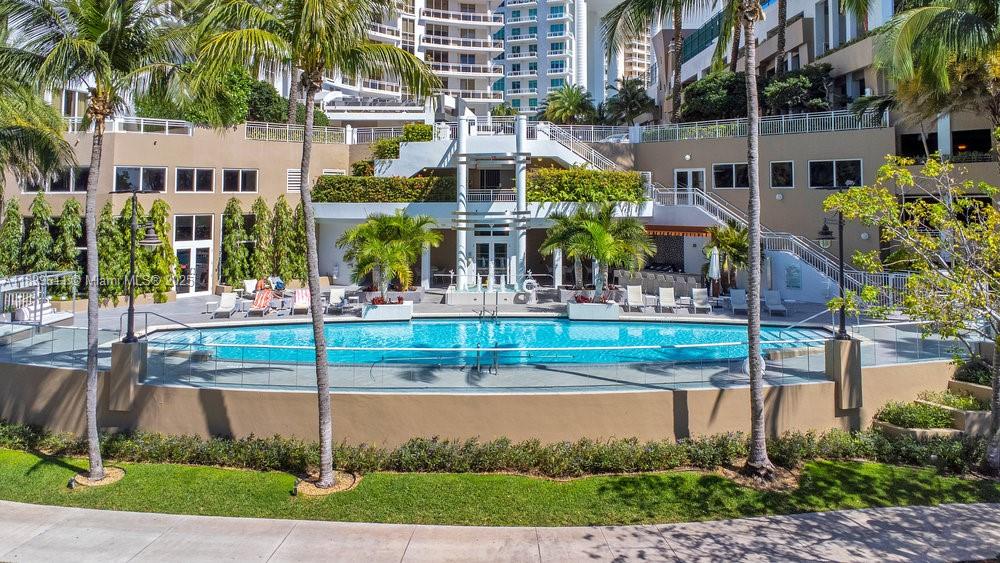 CARBONELL CONDO - Residential Lease