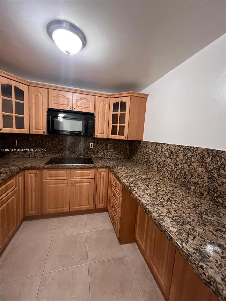 2075 SW 122nd Ave 520